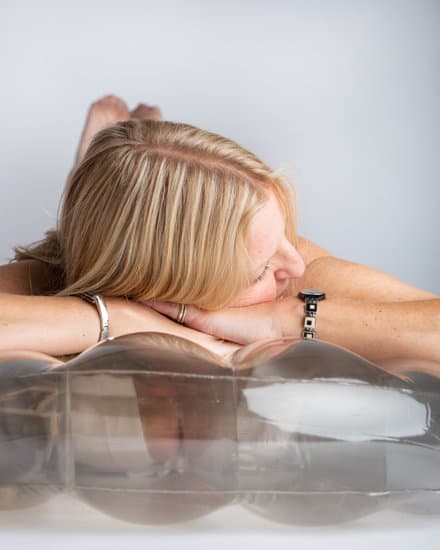 Boob Buddy - Inflatable Breast Rest
